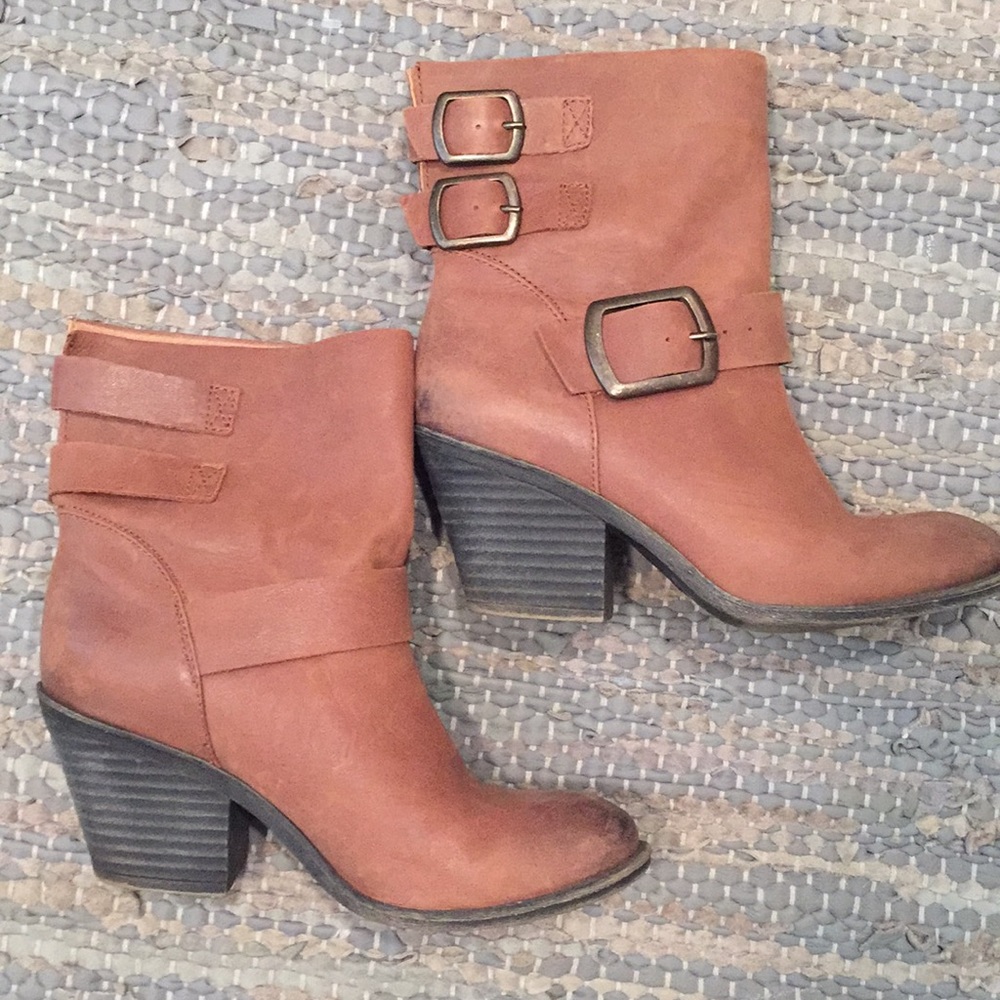 Lucky Brand ‘Tommie’ ankle boots NEVER WORN